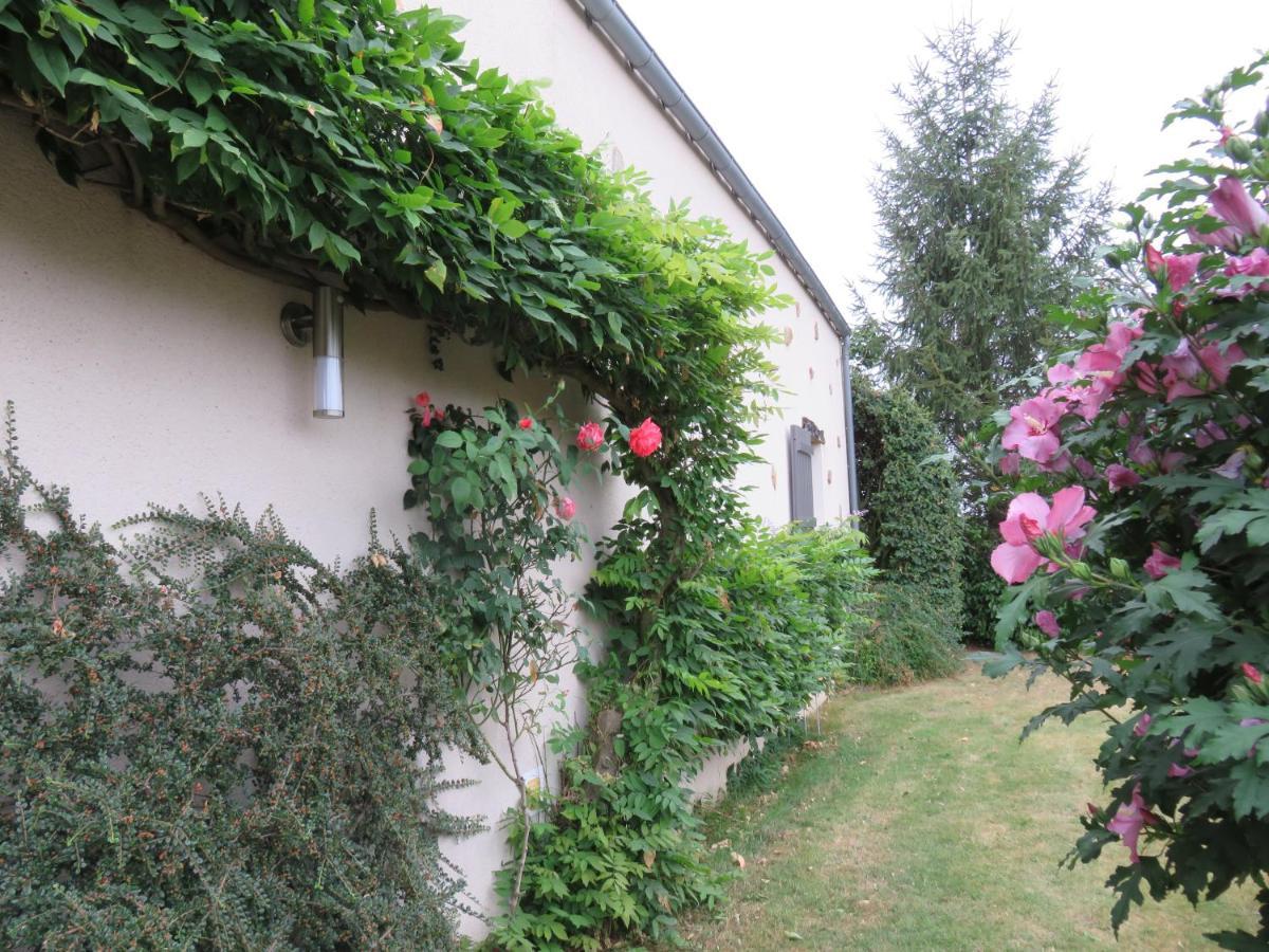 Chez Pierre Et Caroline Bed & Breakfast เลแซร์บิเย ภายนอก รูปภาพ