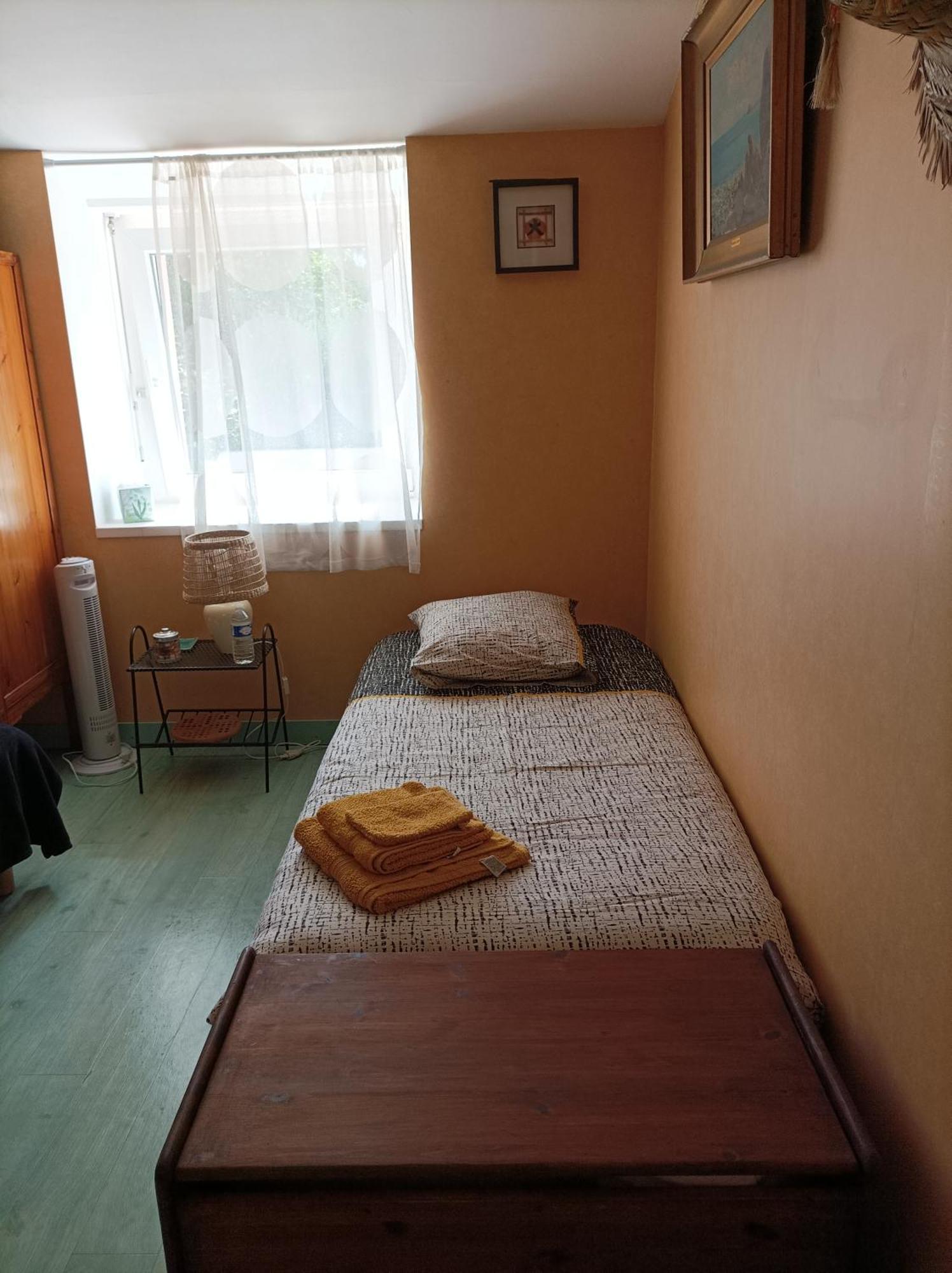 Chez Pierre Et Caroline Bed & Breakfast เลแซร์บิเย ภายนอก รูปภาพ